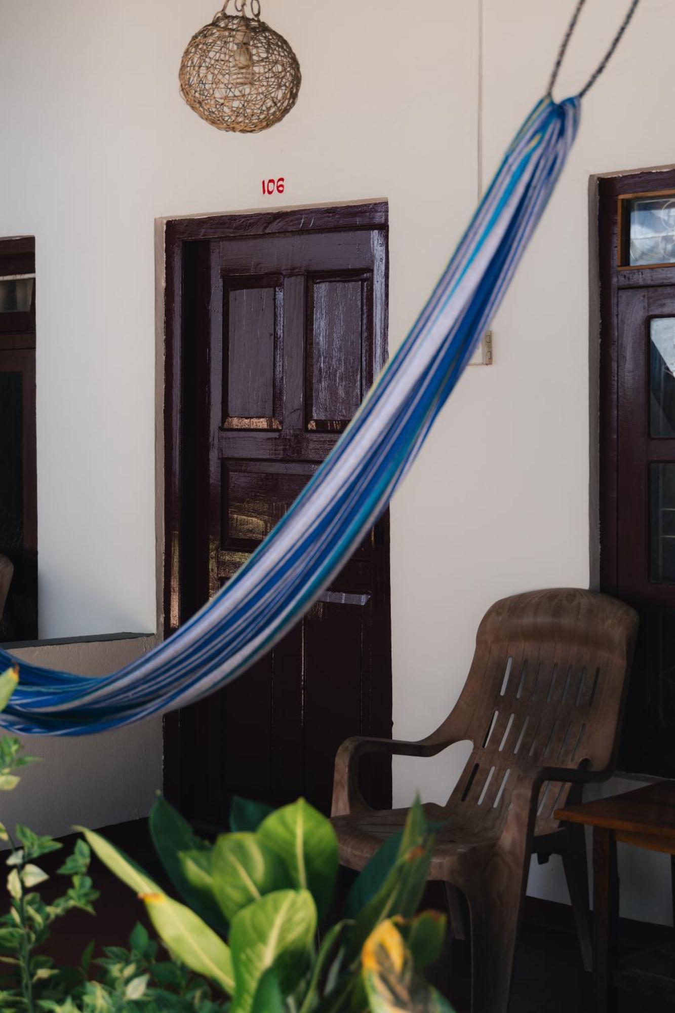 Tropicana Home Stay Arugam Bay Bagian luar foto